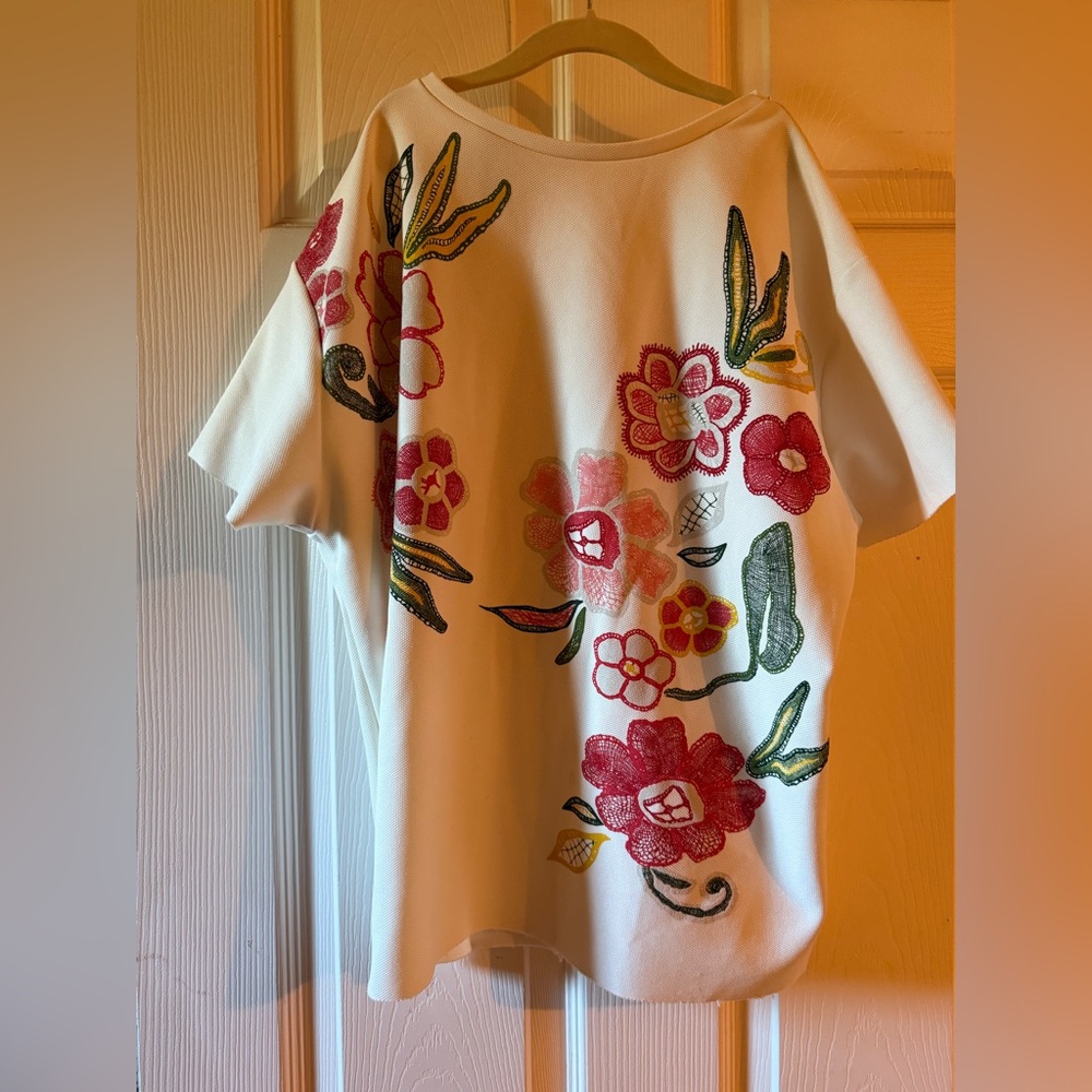 Zara White Flowery Top